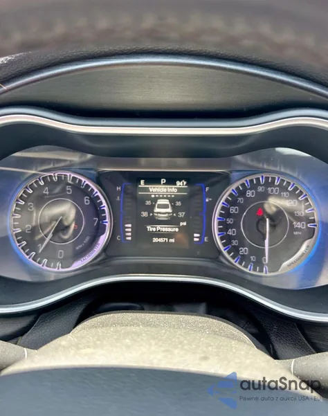 2015 Chrysler 200 Limited из США, поврежденный, VIN 1C3CCCAB4FN660631